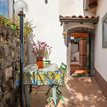 Etnalandhauser Apartamento *