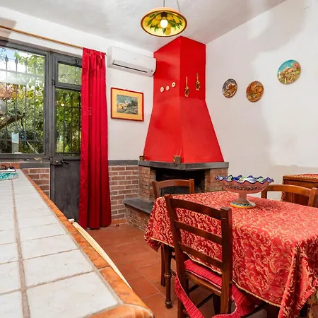 Etnalandhauser Apartamento *