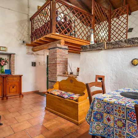Etnalandhauser Apartamento *