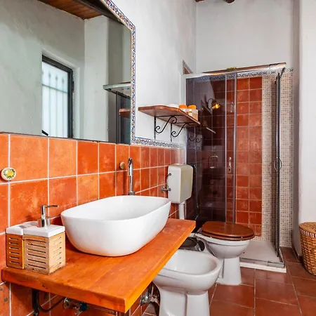 Etnalandhauser Apartamento *