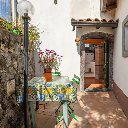 Etnalandhauser * Piedimonte Etneo